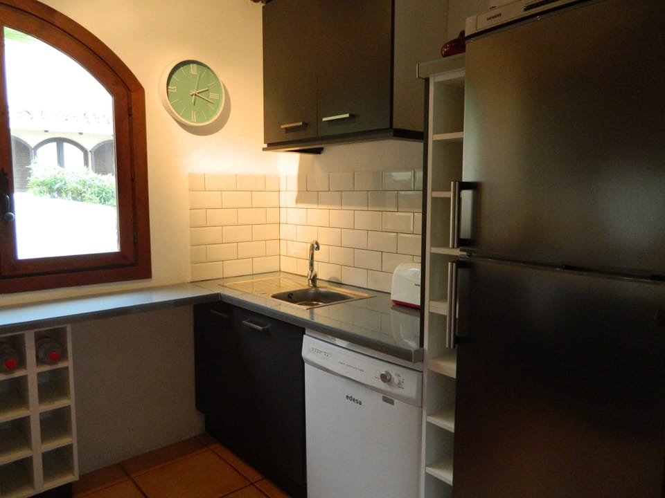 Newly fitted kitchen