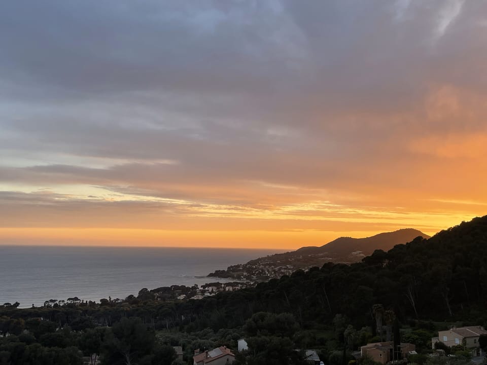 Beach/ocean view
