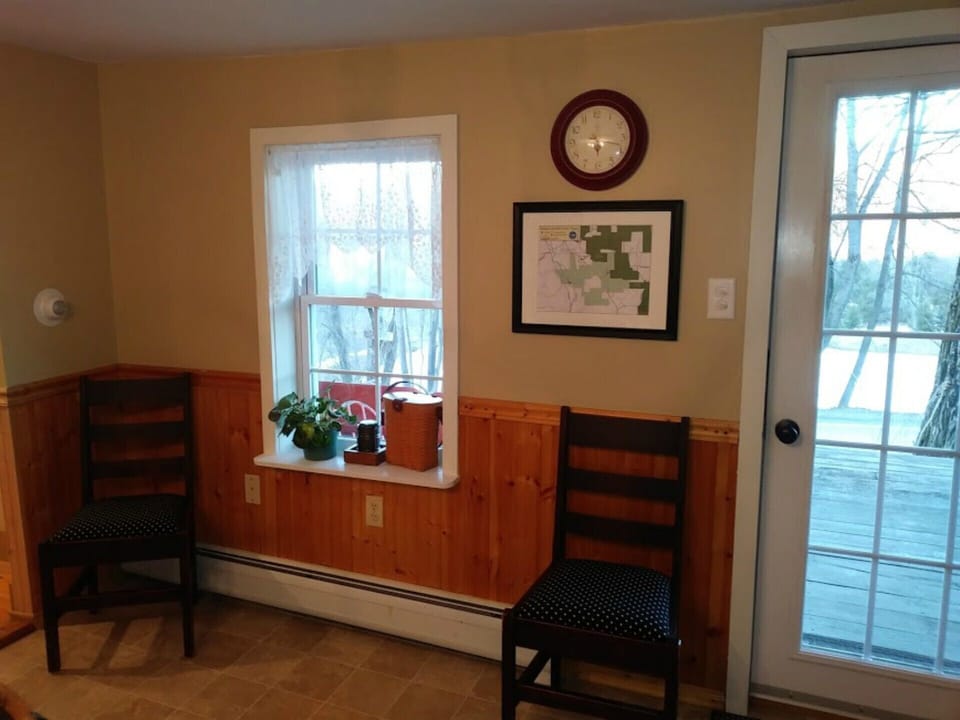 Dining room door to front porch