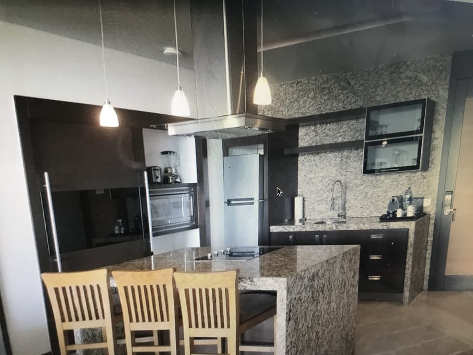 gourmet kitchen