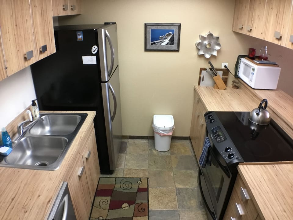 Well-appointed kitchen with fully-stocked pantry and all the utensils of home! 