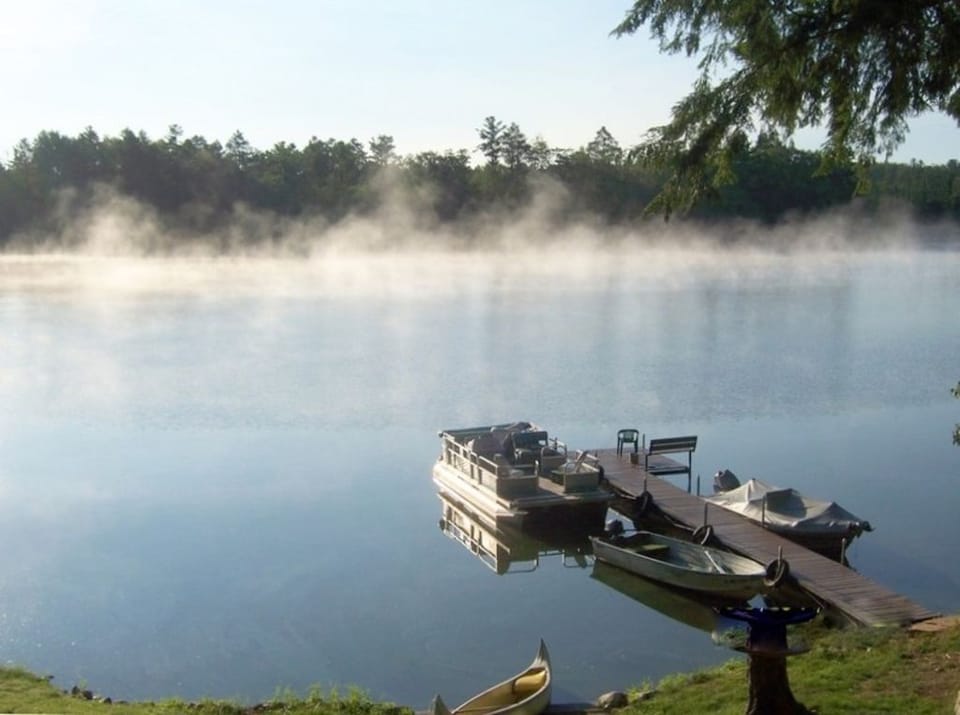 Old photo. See other photos of extended and upgraded dock.