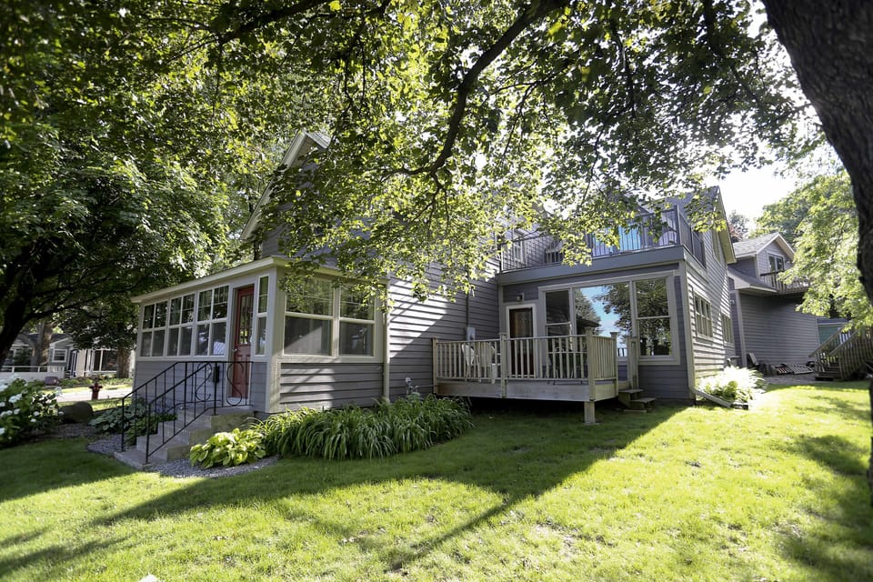 Home sideview