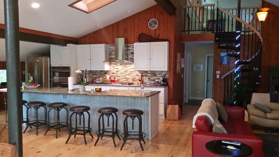 Kitchen upgrade with all the amenities and more!