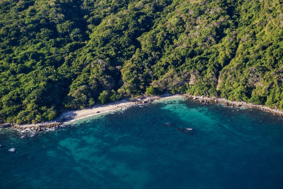 Kupuri Beach, in front of the house, is perfect for swimming and snorkeling.