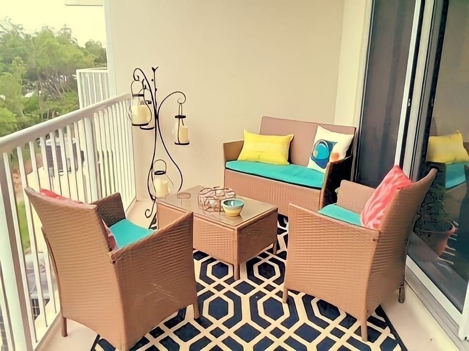 Another Balcony 