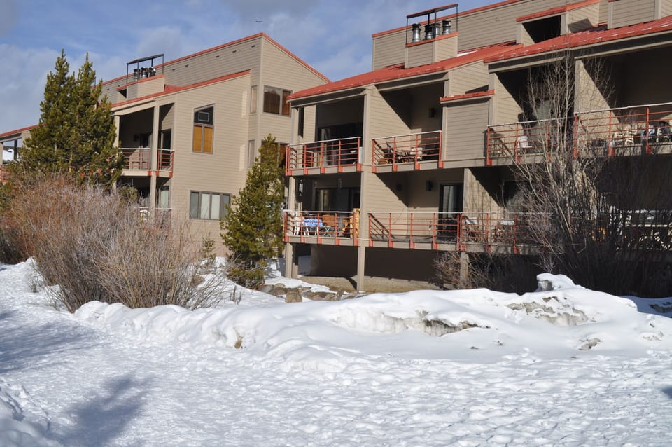 Ski Run deck view.  We re on the first floor with no stairs to climb.  