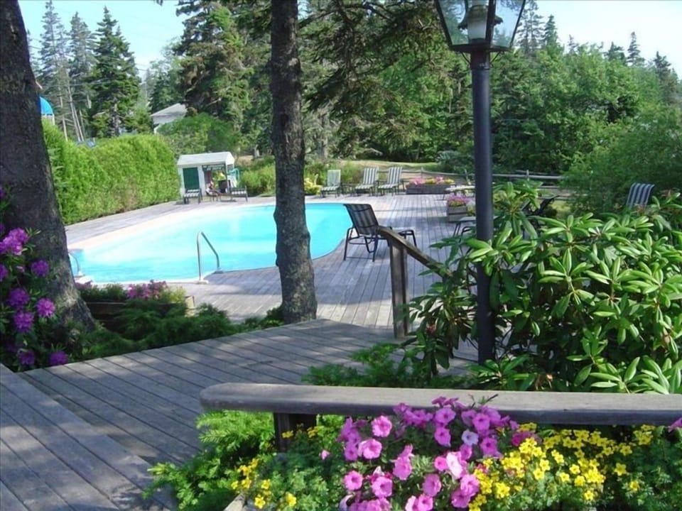Heated freshwater pool at  Newagen Inn for use of guests of cottage