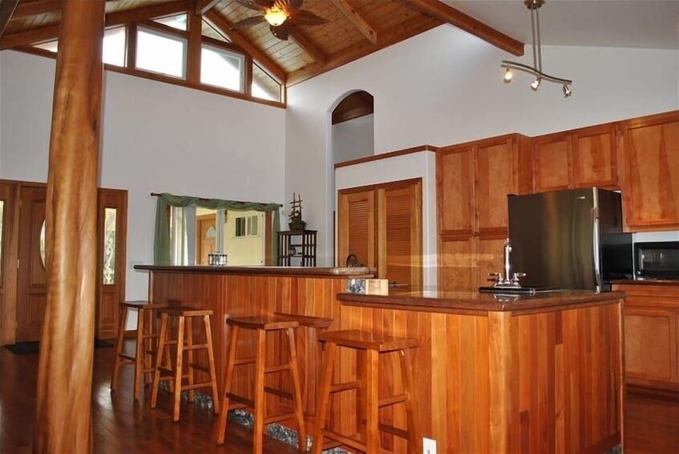 Completely stocked kitchen with all granite counter tops.