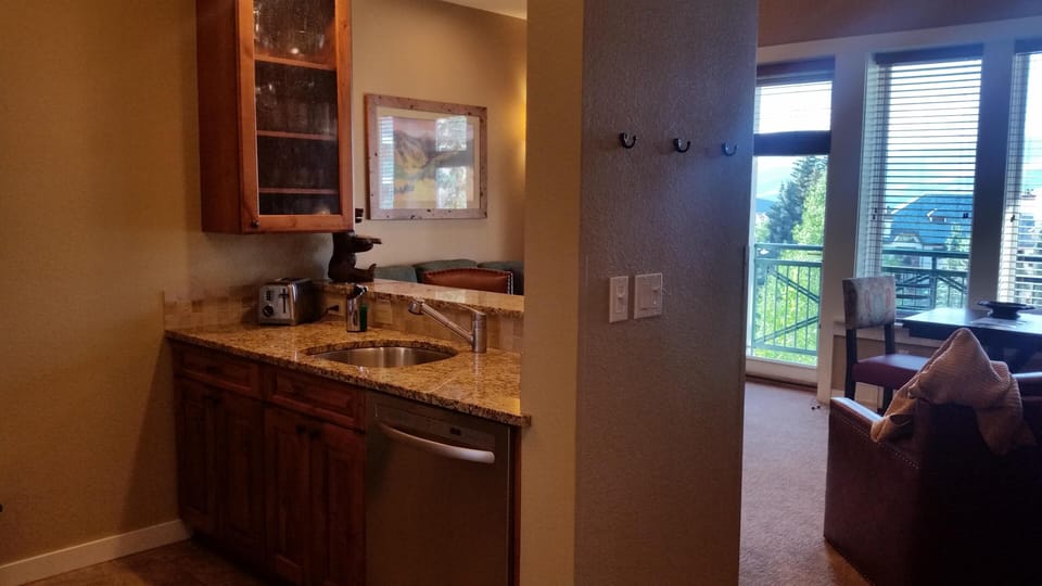 kitchen to living room