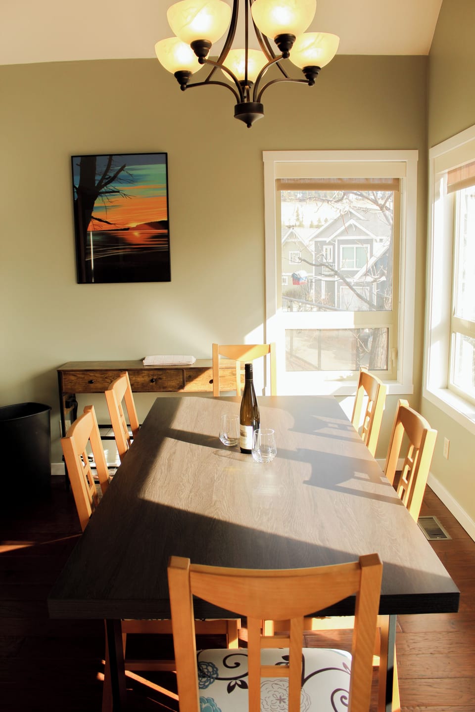 Dining room table