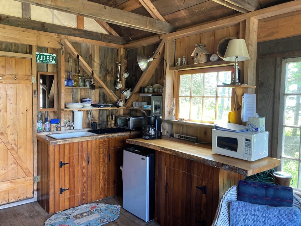 Kitchenette 