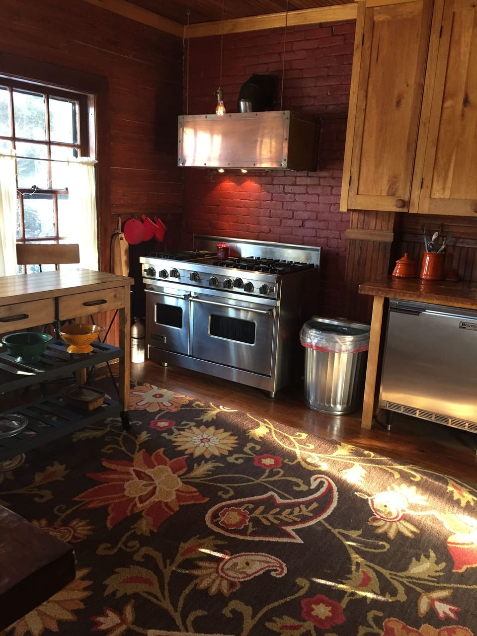 Kitchen.
