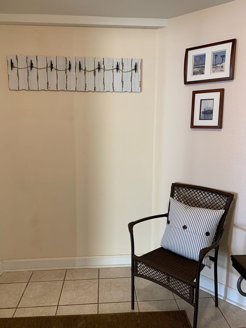Entry Foyer 