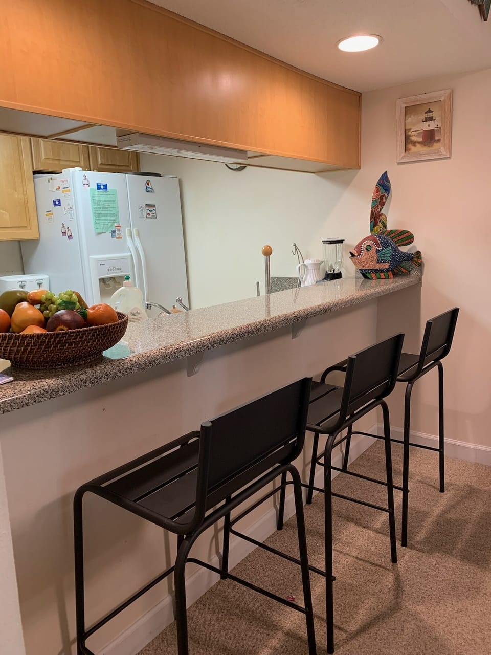 Kitchen with Bar (2nd Floor) 