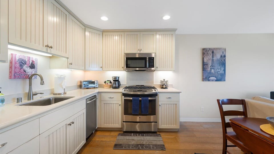 The kitchen, dining area and living room are one large open room making it perfect for hanging out with friends or family.