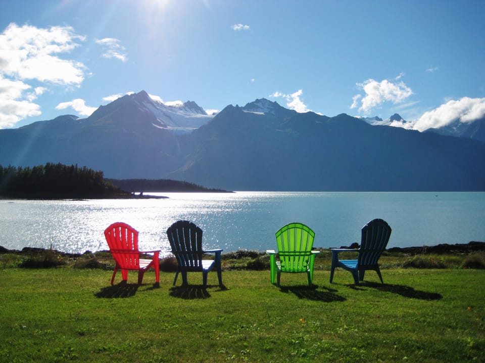Front row seats to view scenery from Cove house lawn