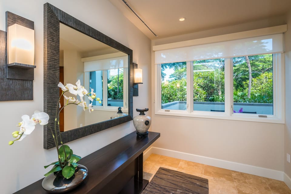 Entry area into Villa 208
Custom Holly Hunt furnishings & interior accessories