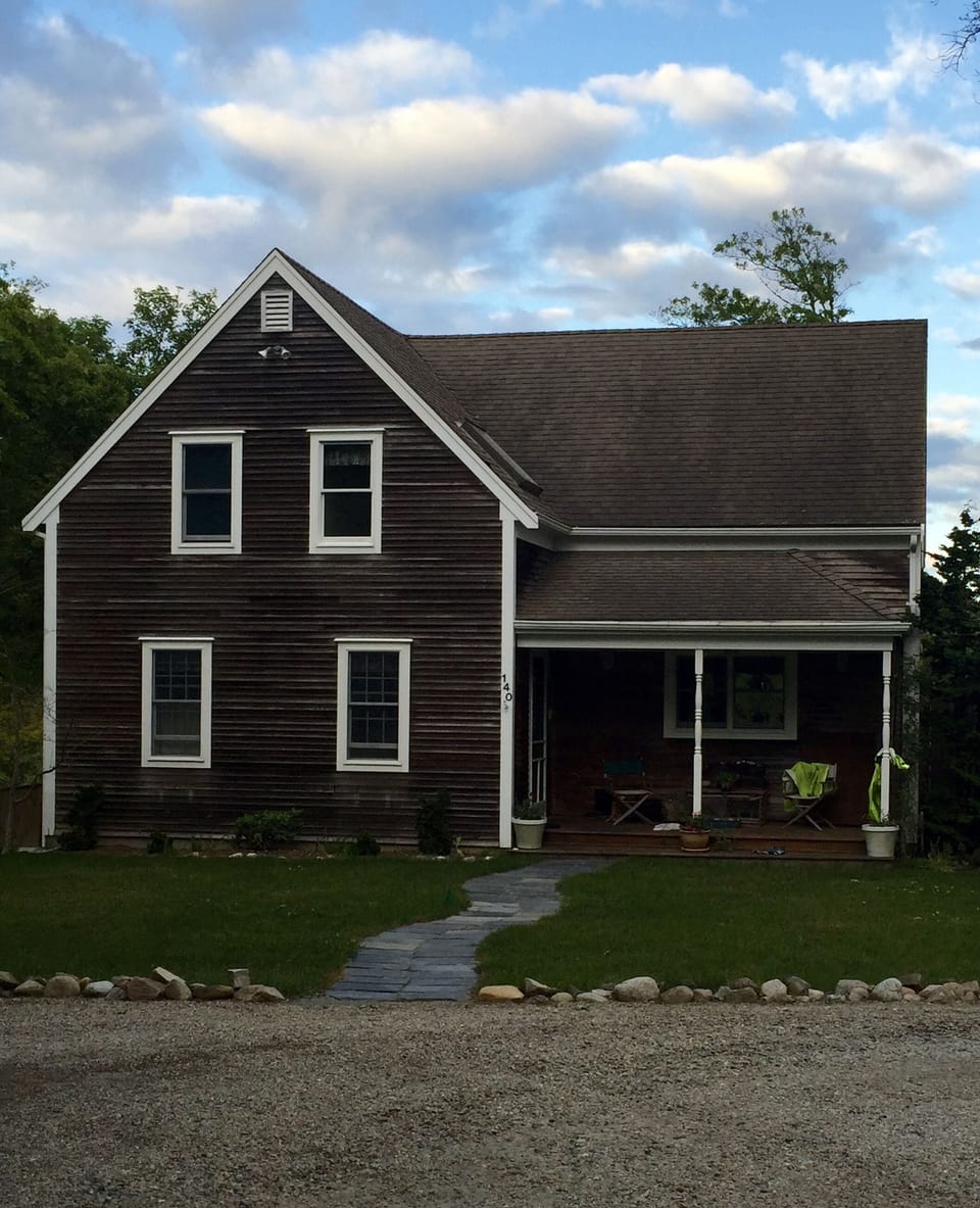 Front Of House/Farmer's Porch
