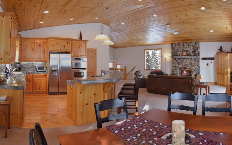 Kitchen - Great Room
