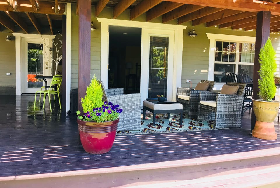 Large West Facing Deck with Comfy Furniture & Porch Swing.
