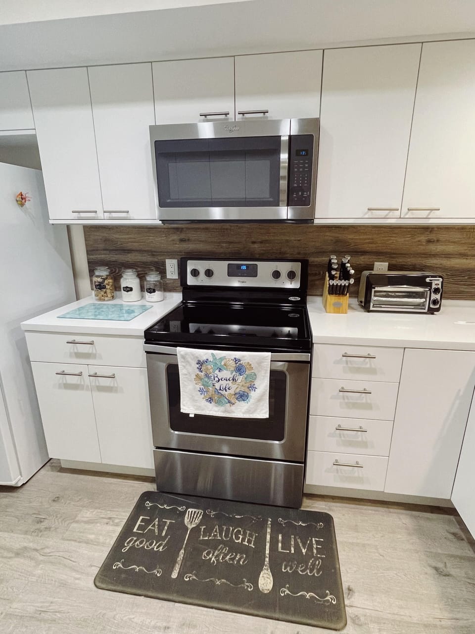 Kitchen Oven View