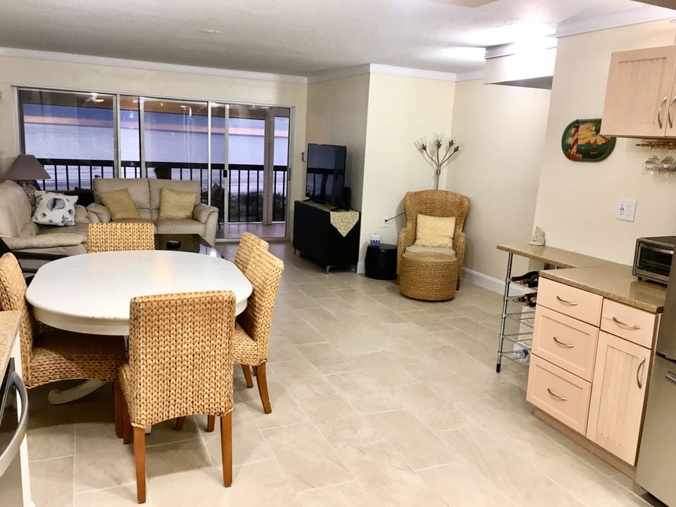 dining / living room