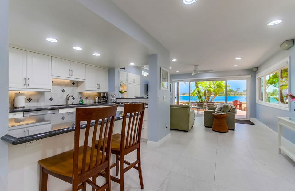 Kitchen Counter