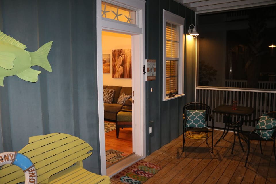 Screened Porch
First Floor