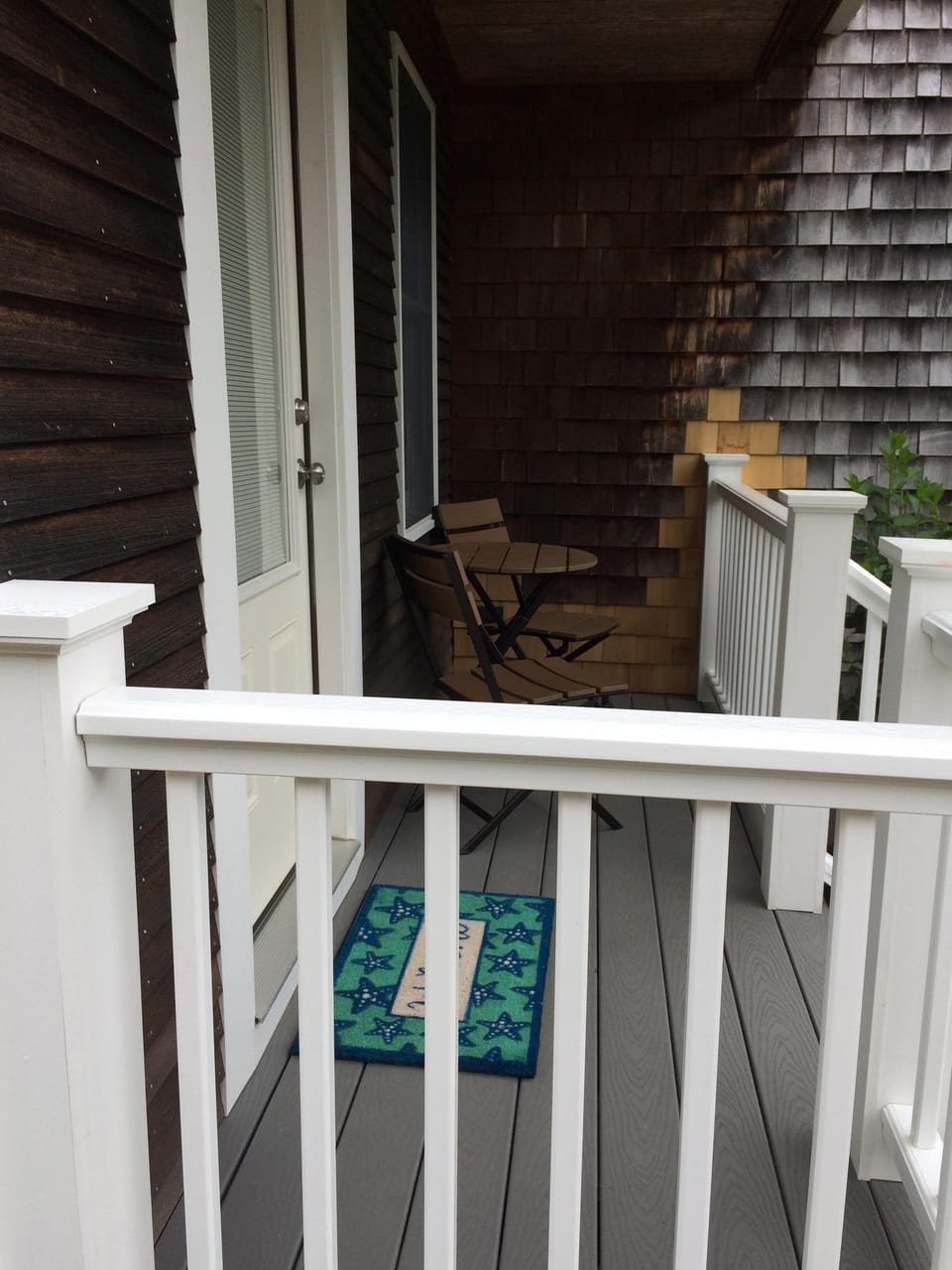 Side porch