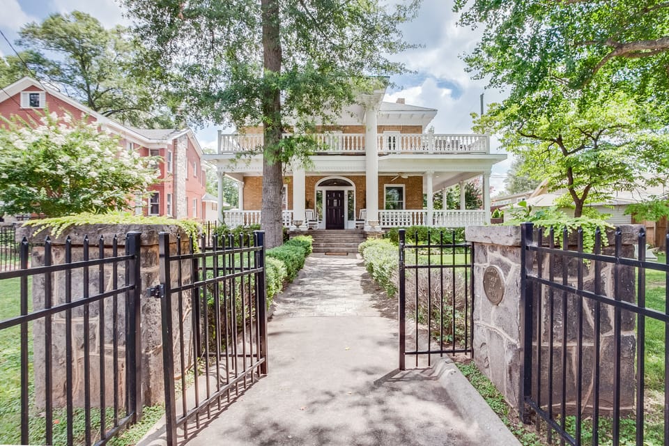 behind THIS house in Virginia Highlands