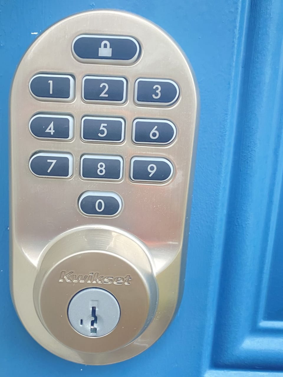 Wifi enabled lock. We send the lock code 48 hours prior to check in. 