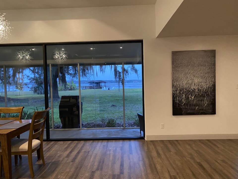 dining room view of lake
