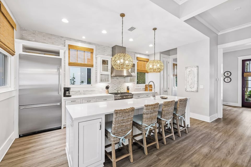 Fully Equipped Chef's Kitchen