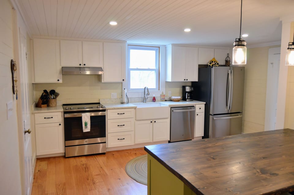 Fully renovated kitchen with new appliances