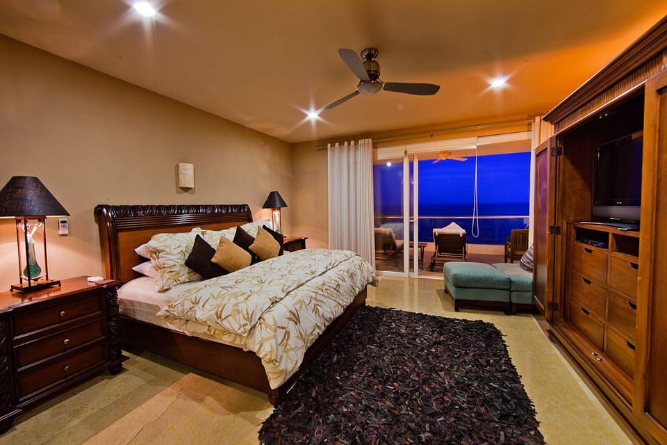 Bedroom Suite 1