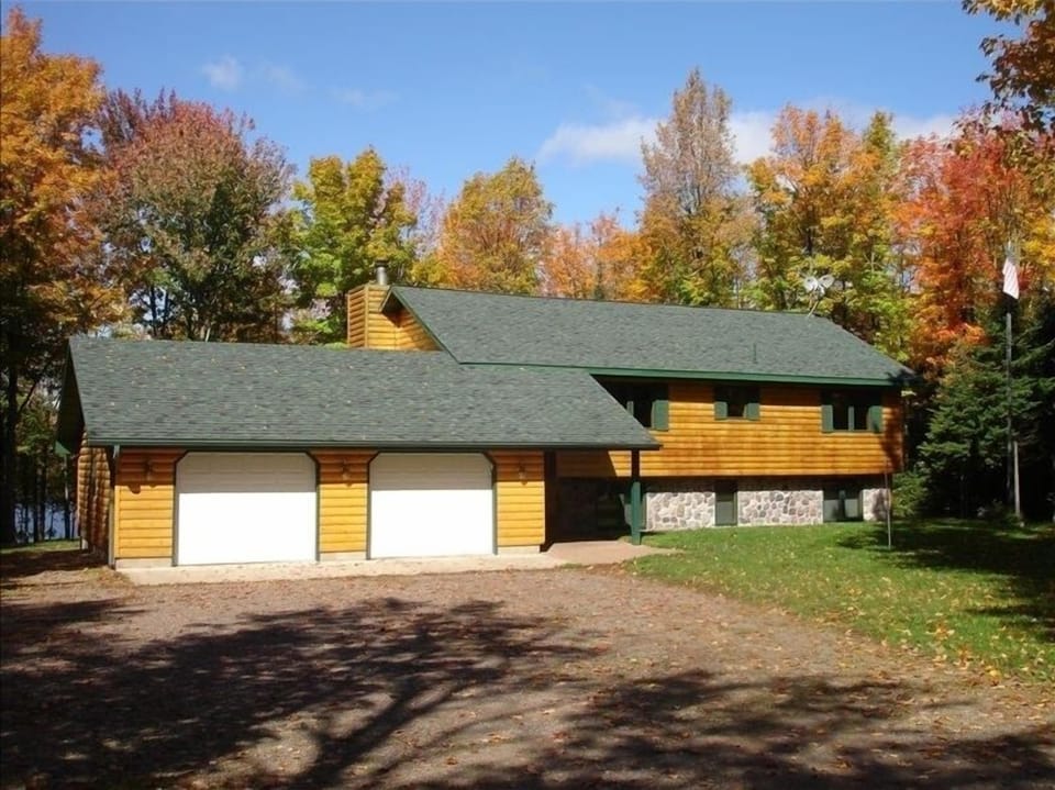 Welcome- Your Northwoods Dream Vacation Awaits!!