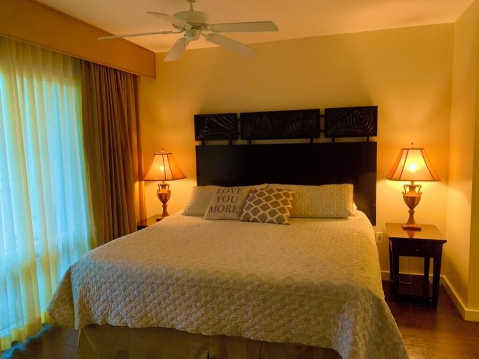 Bedroom - King Bed