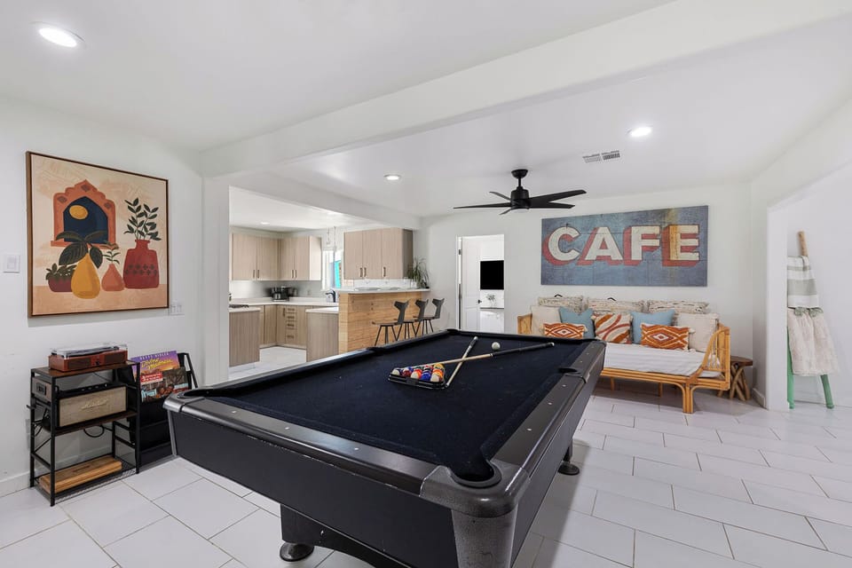 Game room