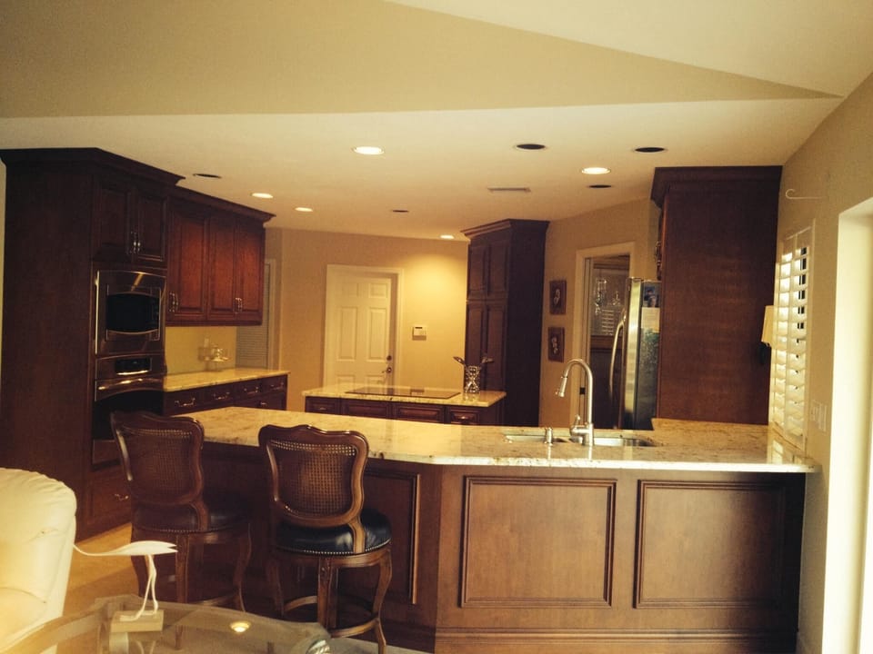 Gourmet kitchen, completely renovated
