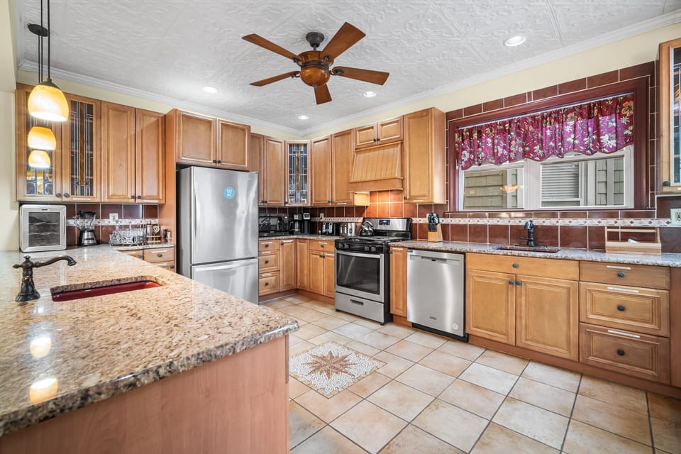 More...Kitchen