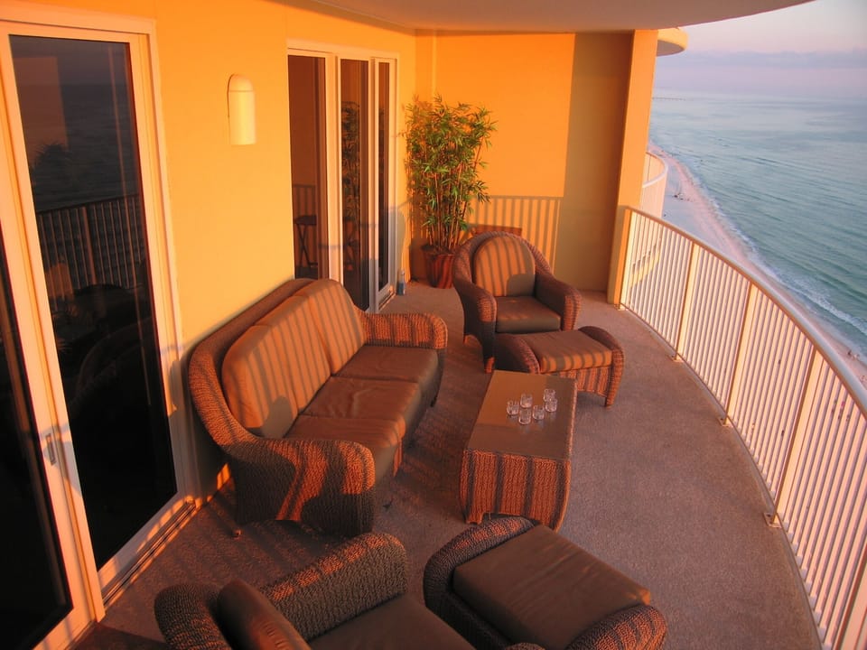 Balcony Sun Set time