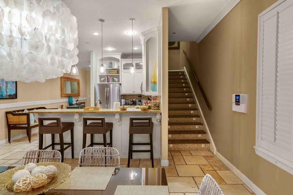 AMPLE DINING SPACE