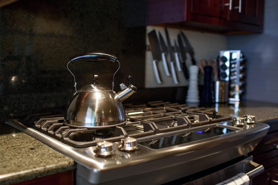 Fully Stocked Kitchens! Coffee/Tea. Spices All Provided! Electrolux Gas Ranges!