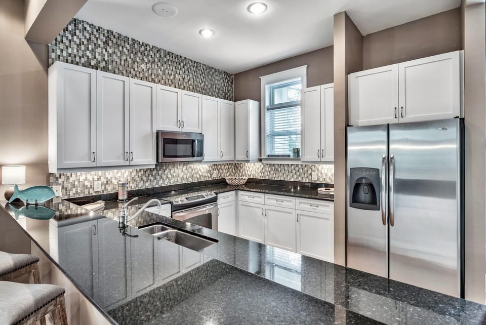 1st Fl Kitchen
