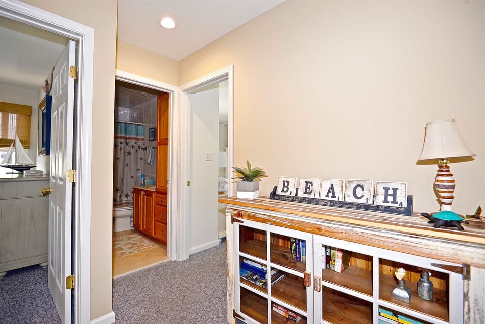 fun furnishing through out. Bookcase