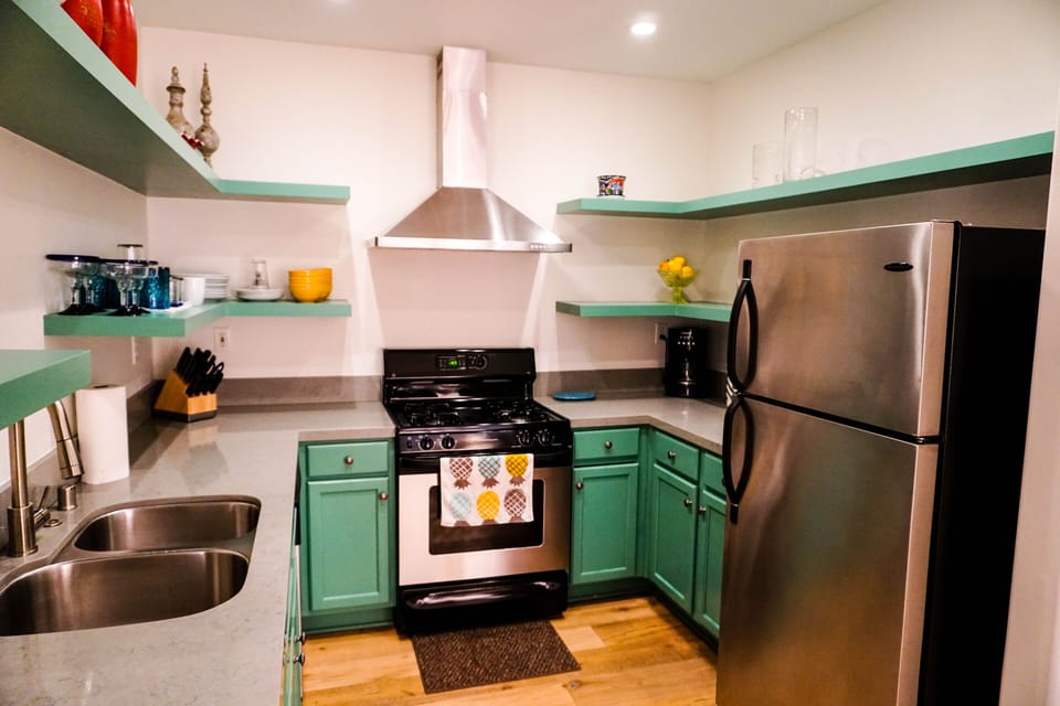Beautiful kitchen with everything you need.