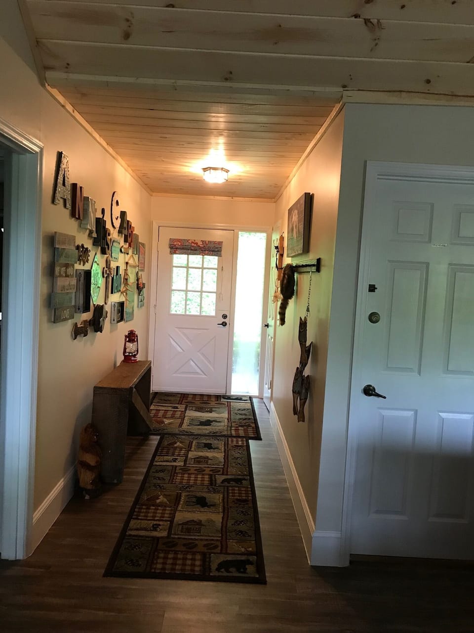 Annie’s Cabin entrance. 