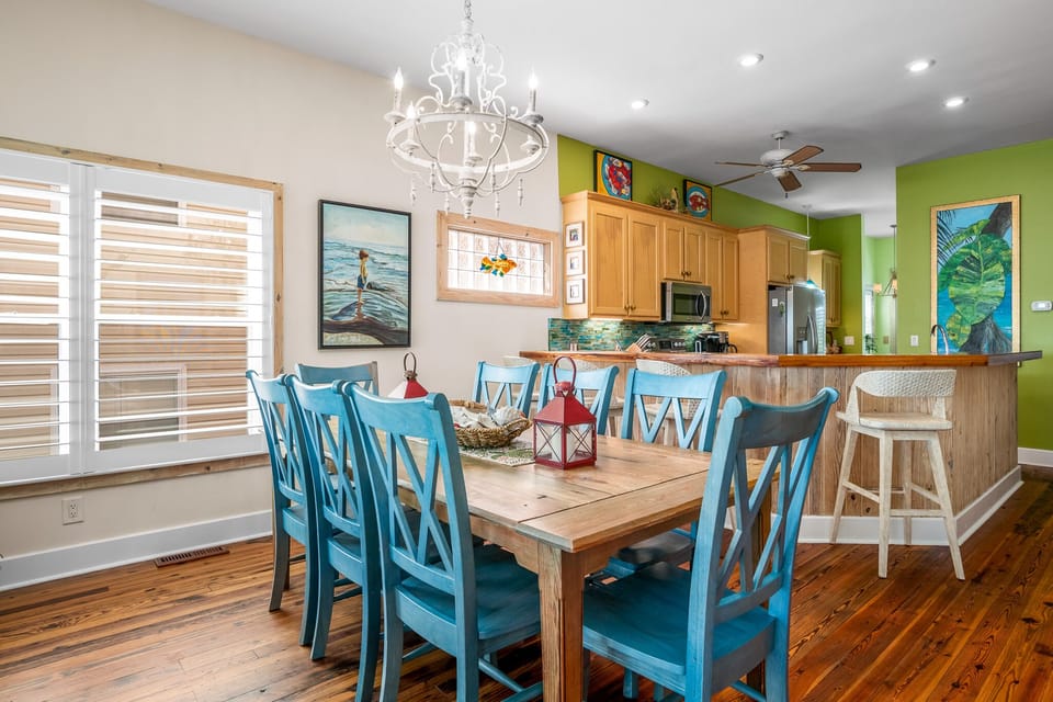 Dining/Kitchen