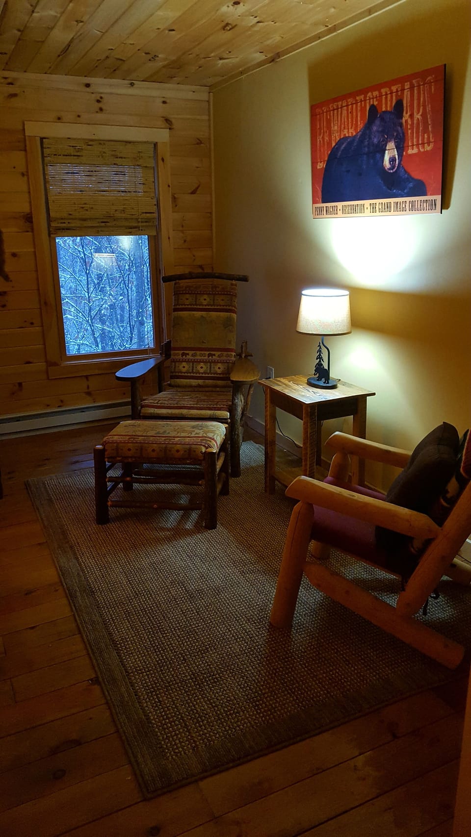 sitting/reading  area in Bear Den  bedroom. 